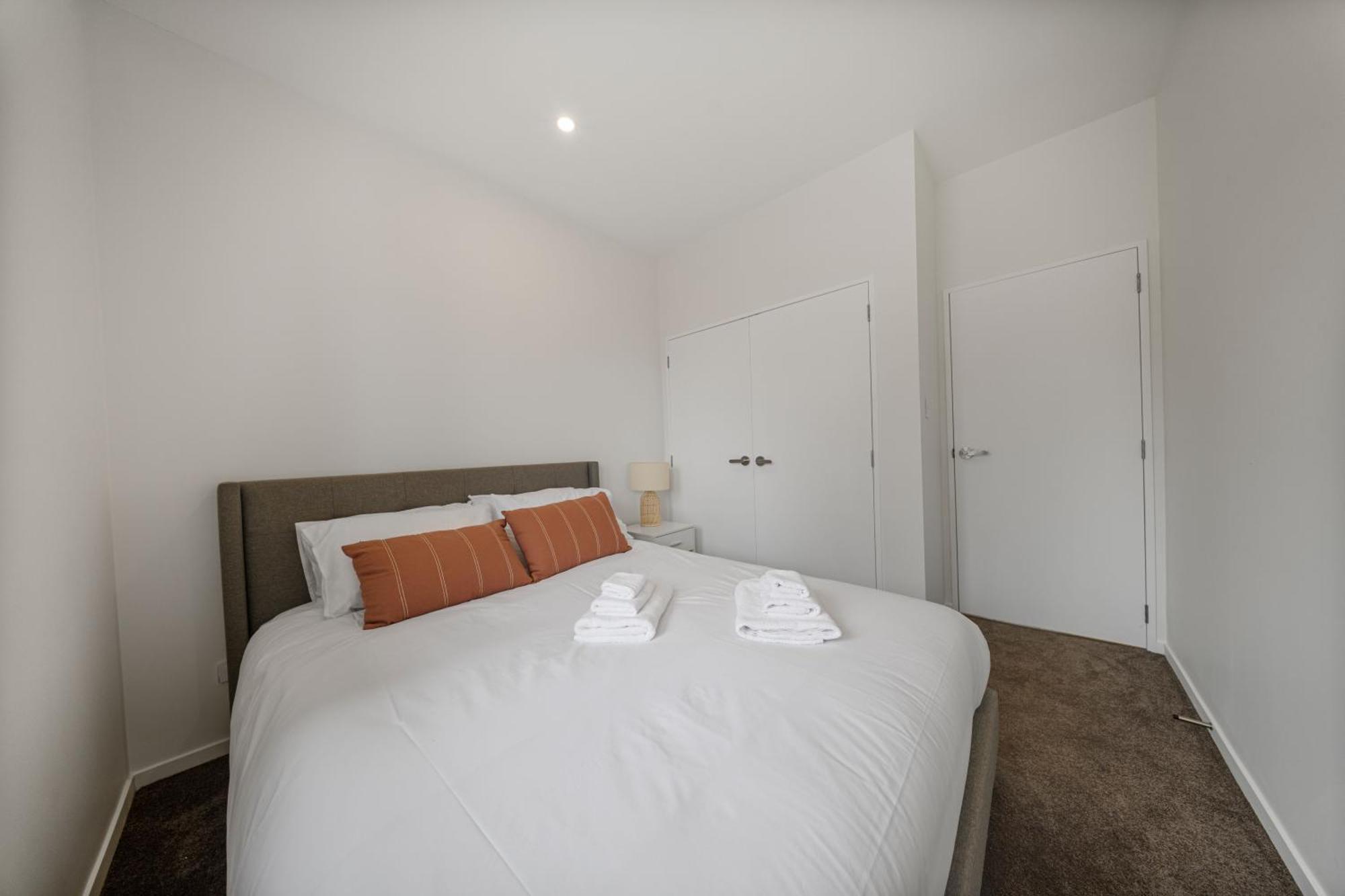 West Harbour Modern 4-Bedroom Retreat 奥克兰 外观 照片