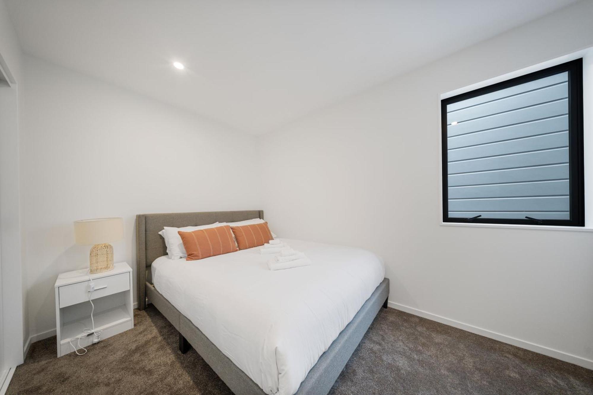 West Harbour Modern 4-Bedroom Retreat 奥克兰 外观 照片